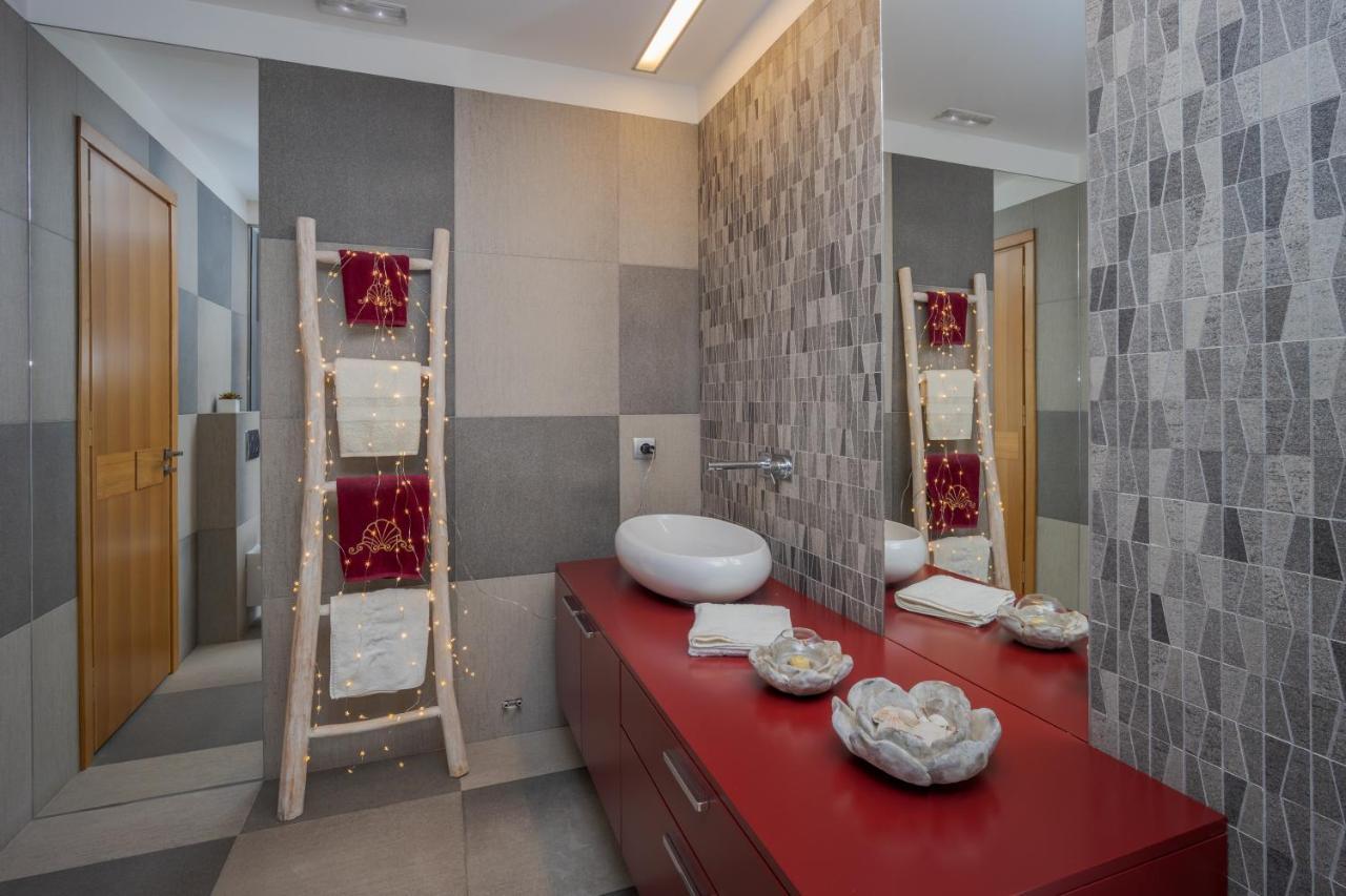 شقة Artemis Luxury Penthouse By Estia كاندية المظهر الخارجي الصورة